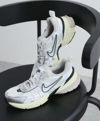 VIS/NIKE V2K RUN/507742057