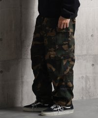 1111clothing/ワンフォークロージング 1111clothing カモフラ / ペイズリー ワイドカーゴパンツ/505586495