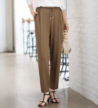 Viola e Viola/ヴィオラ エ ヴィオラ Viola e Viola らくキレイストレッチテーパードパンツ/507742651