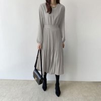 maison de LATIR/メゾンドラティール maison de LATIR 華やかで品のあるプリーツワンピース/507786795