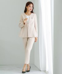 WHITE JOOLA/ホワイトジョーラ WHITE JOOLA ダブルピケクロス・パール調デザインペプラムジャケット＆タックとろみブラウス＆美脚テーパードパンツ/507789410