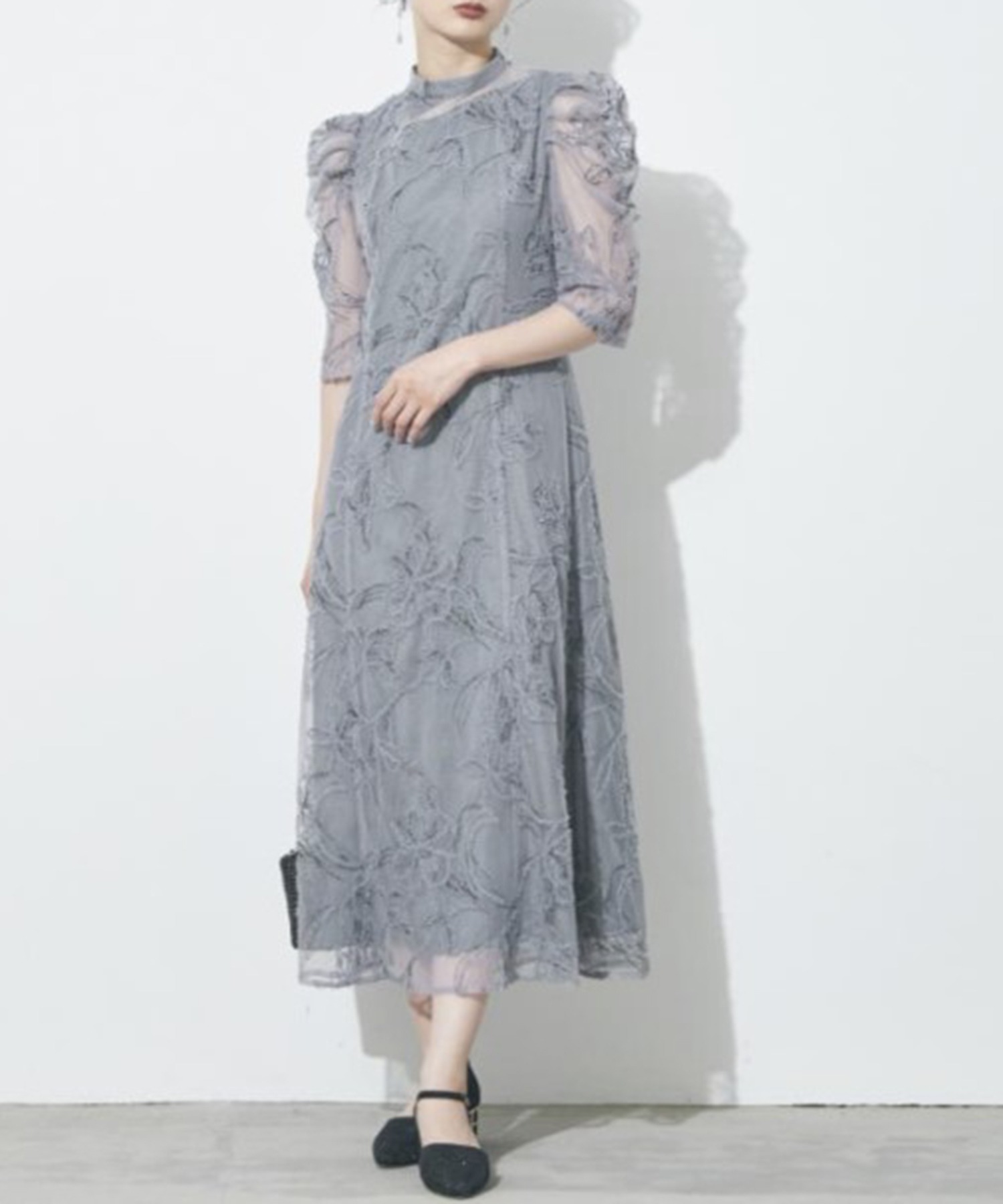 DVF☆ドロゴプリントマキシドレス セール】 フェイクカラー付き ロゴプリントワンピース （ロング