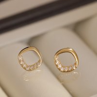 Noelmarket/ノエルマーケット Noelmarket ピアス 金属アレルギー対応 スクエア型 ダイヤ 小ぶり つけっぱなし シンプル 18kコーティング 上品 両耳用/507791595