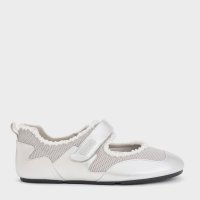 CHARLES & KEITH/メッシュ パールエンベリシュッドメリージェーンスニーカー/507792395