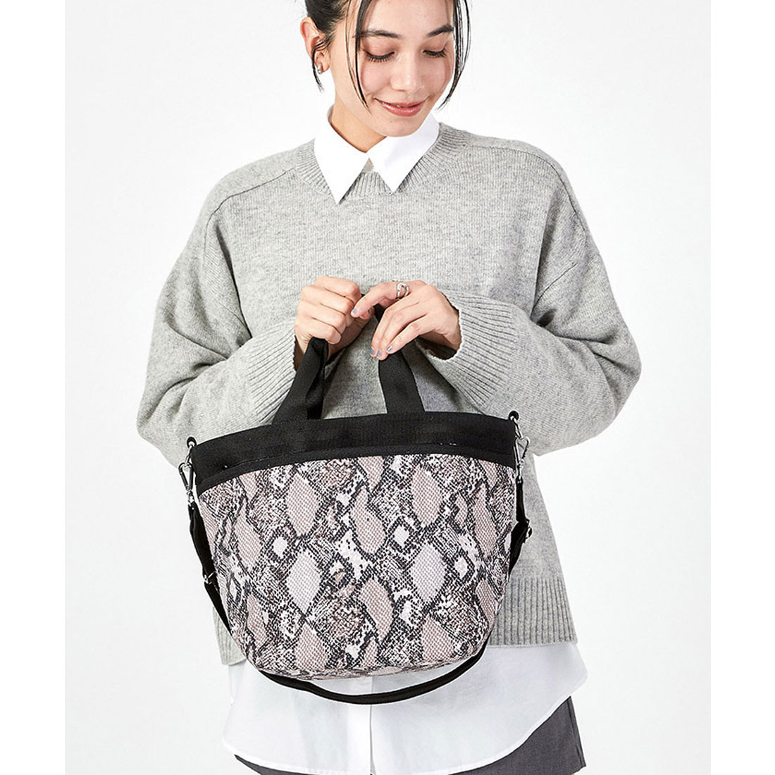 レスポートサック LeSportsac BUCKET TOTE(506891804 レスポートサック LeSportsac BUCKET TOTE(506891804