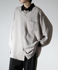 Confirm/コンファーム Confirm アシンメトリーキリカエ 襟配色クレリック ドレープとろみ ビッグシルエット長袖シャツ ユニセックス/507804593