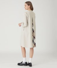 BLUE LABEL CRESTBRIDGE/【一部店舗限定】サージストレッチAラインドレス/507773285