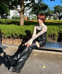 ：SoLA/ソラ :SoLA サイドカットレザーフレアパンツ/507816397