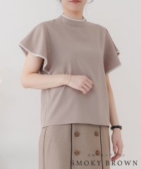 is amulet．/イズアミュレット is amulet. パイピングブラウス（半袖）/507816525