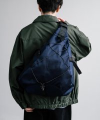 Rocky Monroe/ロッキーモンロー Rocky Monroe ボディバッグ メンズ レディース スリング ワンショルダー 鞄 三角 斜めがけ 肩掛け A4 大容量 マチ広 旅行 /507816674