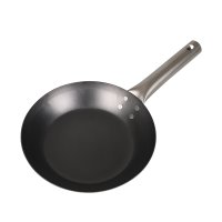 HANAKO+a/特典付き HANAKO+a ハナコプラスエー フライパン 24cm IH対応 チタンハンドル 窒化鉄 打出し製法 窒化加工 HAFT－24/507828117