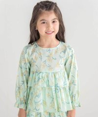 BeBe/【お揃い】【リバティプリント】【日本製】フレンチ・アイリスティアードフリルブラウ/507826191