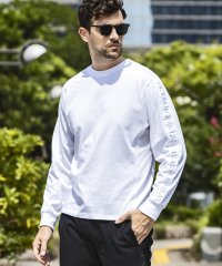 1PIU1UGUALE3 RELAX/ウノ ピゥ ウノ ウグァーレ トレ リラックス 1PIU1UGUALE3 RELAX テープロゴロングTシャツ/507848796