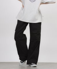 LEVI’S OUTLET/パラシュートパンツ ブラック METEORITE/507782557