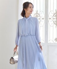 INED/イネド INED 《大きいサイズ》ボウタイ付きプリーツワンピース/507855640