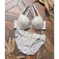 Honeys/ハニーズ Honeys 花刺繍チュールブラセット 下着 アンダーウェア ブラセット 花柄ブラ 花柄 刺繍 レース チュール ソフトワイヤー ラメ糸 レディース /507860925