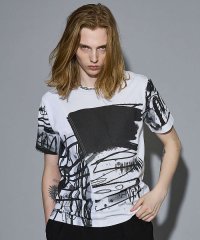 5351POURLESHOMMES/【40周年】 IVAN ドッキング グラフィック 半袖Tシャツ/507868507