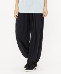 le coq sportif /ルコックスポルティフ le coq sportif 接触冷感ウーブンワイドパンツ(池田エライザ着用)/507884164