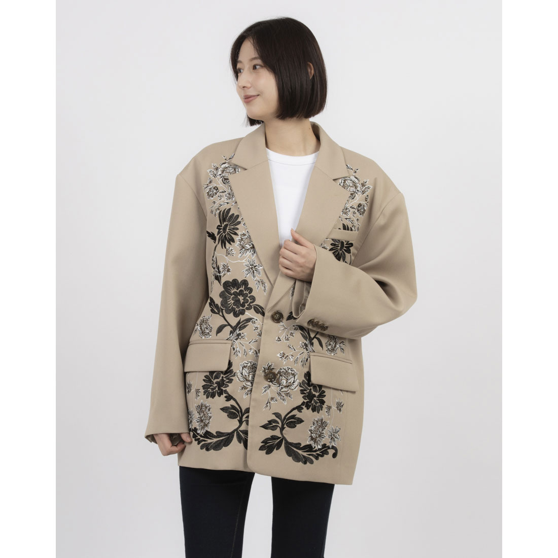 クラネ CLANE FLOWER EMBROIDERY TAILORED JACKET(507893695 クラネ CLANE FLOWER EMBROIDERY TAILORED JACKET(507893695