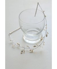 niana/ニアナ niana リーフモチーフパールヘッドドレス 結婚式 二次会 同窓会 お呼ばれ オケージョン ウェディング ヘアアクセサリー ヘアピン/507909536