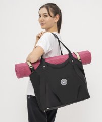 le coq sportif /ルコックスポルティフ le coq sportif マルチトートバッグ(池田エライザ着用)/507910117