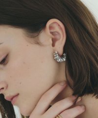 YECCA VECCA/イェッカ ヴェッカ YECCA VECCA メタルフラワーブーケピアス/507912254
