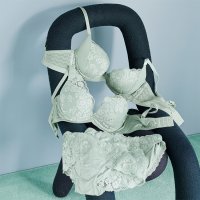 AMO'S STYLE by Triumph/アモスタイル バイ トリンプ AMOSTYLE BY Triumph 夢みるブラ DeepV ブラ＆ショーツセット スウィンギングブーケ(E，Fカップ) AMS/506980976