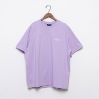 NERDY/ノルディ NERDY SMALL ARCH LOGO S/S T－SHIRT 　スモール アーチ ロゴ 半袖 Tシャツ（ライトパープル）/507910031