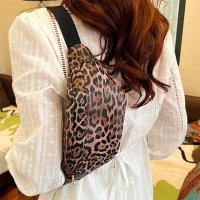 REAL STYLE/リアルスタイル REAL STYLE ボディバッグ ショルダーバッグ レディース メンズ ヒョウ柄 ポーチ 小物入れ 革 合皮 小さめ 軽い 斜めがけ おしゃれ/507917527