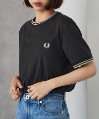FRED PERRY/フレッドペリー FRED PERRY 【正規品】フレッドペリー FRED PERRY TWIN TIPPED T－SHIRT M1588 Tシャツ 半袖 カット/507920335