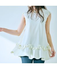 Audie a Muses/フラワーモチーフ付きペプラムブラウス/507927101