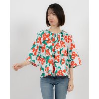 UNITED COLORS OF BENETTON/ユナイテッド カラーズ オブ ベネトン UNITED COLORS OF BENETTON. フルーツ総柄タックネック5分袖ブラウス/507928113
