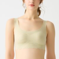 Tuche/トゥシェ Tuche 縫い目がなくてチクチクしにくい ノンワイヤーブラ ハーフトップ/506950596