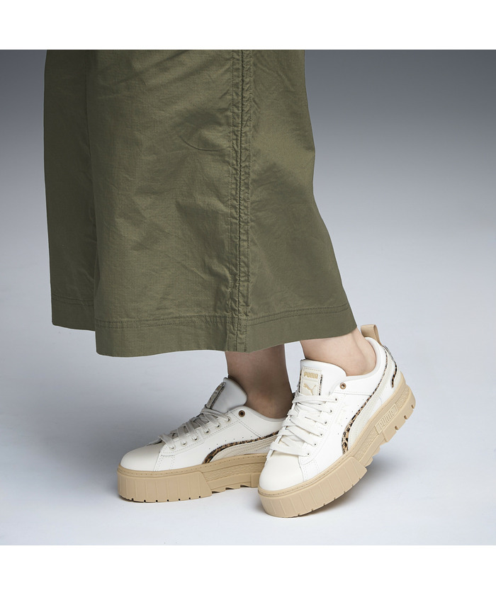 スヒョン HOKA U CIELO RD (UNISEX) SOLAR FLARE / CELERY JUICE