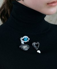 IRIS 47/イリスフォーセブン IRIS47 laugh brooch BO126/507935347