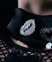 IRIS 47/イリスフォーセブン IRIS47 laugh brooch BO126/507935347