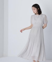 NATURAL BEAUTY BASIC/ヨークライン楊柳プリーツワンピース/507929499