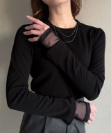 ブラック