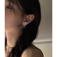 Lace Ladies/レースレディース Lace Ladies メタリック レースアップ リボン デザイン ピアス/507965750