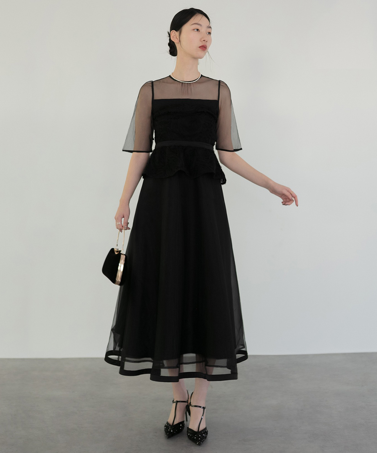 【美品、イタリア製】Dolce & Gabbanaワンピース　黒ブラック　M相当 1723191194.jpg