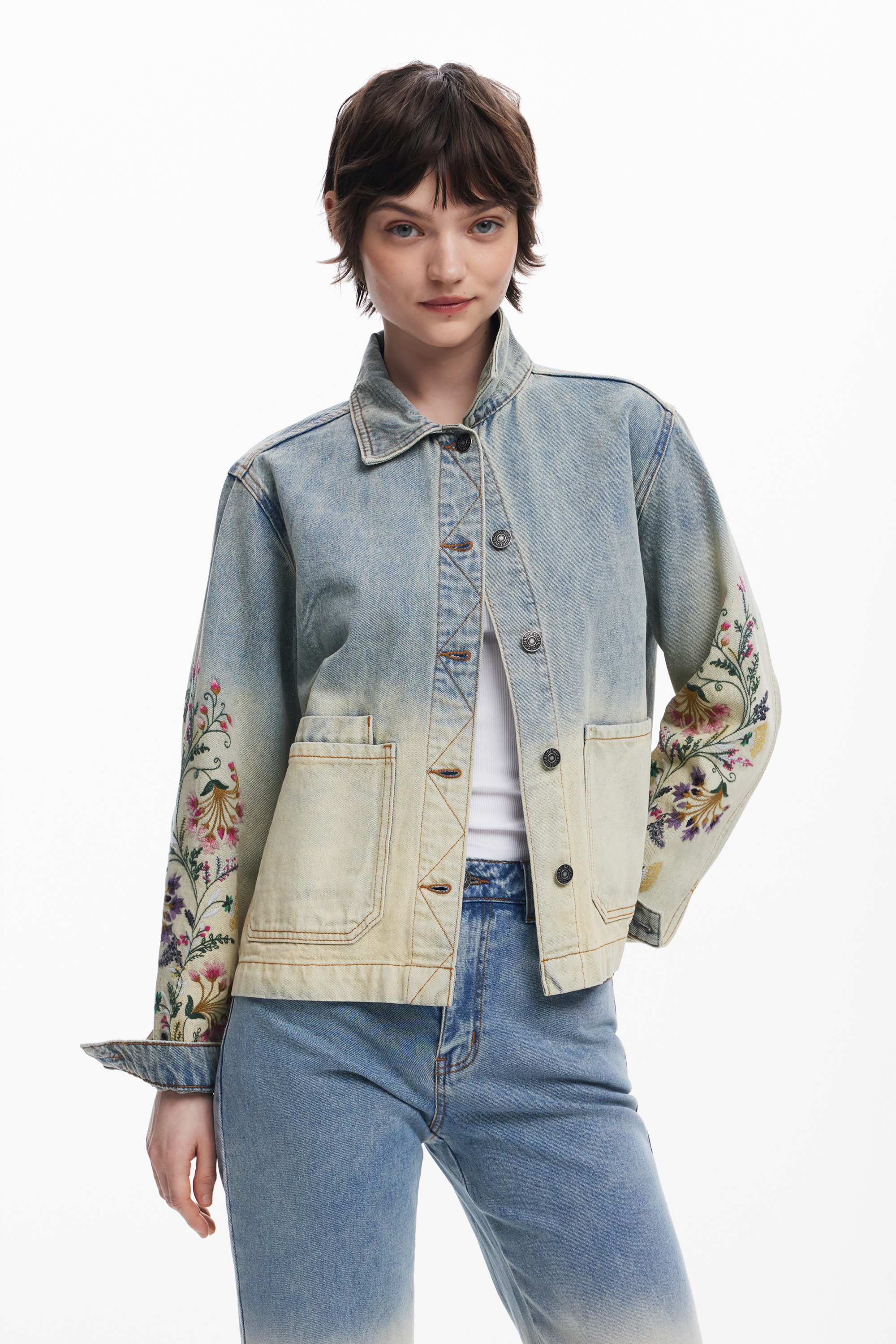 デシグアル Desigual デニムジャケット 花柄(507971747) | デシグアル(Desigual) - d fashion デシグアル Desigual デニムジャケット 花柄(507971747) | デシグアル(Desigual) - d fashion