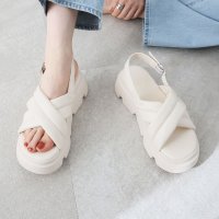 VIVIAN/ヴィヴィアン VIVIAN 厚底クロスパデッドストラップサンダル/507971798