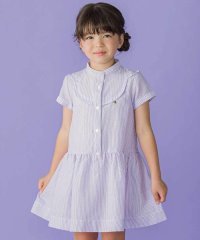BeBe Petits Pois Vert/ヨーク切り替えサッカーストライプバンドカラーシャツワンピース(95~150cm)/507975252