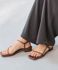welleg/ウェレッグ welleg 華奢見え ストラップサンダル/507988196