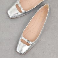 INTER-CHAUSSURES　IMPORT/インターショシュール INTER－CHAUSSURES スクエアトウバックルサケットバレエ/507990022