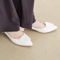 Launa lea/ラウナレア Launa lea 【25SS】3cmクリアバックルポインテッドトゥパンプス(0590)/507990462