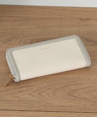 MONO COMME CA/額縁切り替え ラウンドファスナー 長財布/507929146