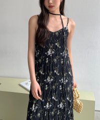 Leja/レジャ Leja ペイント風花柄ブラッククリンクルキャミソールワンピース/507999015