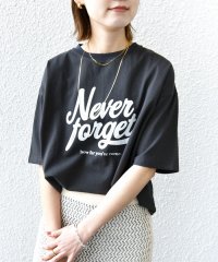 SHIPS WOMEN/《一部追加予約》【SHIPS別注】81BRANCA:ロゴ 5分袖 TEE/508000819