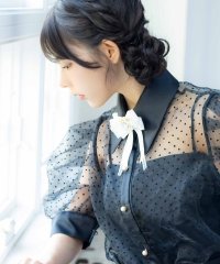 Tika/ティカ Tika パールビジュー付きリボンブローチ/508001637